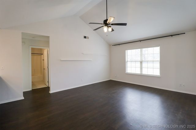 402 E Tecumseh Street, Tulsa, OK 74106