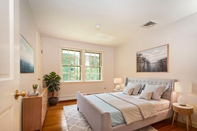 32 Hawthorne, Hanover, MA 02339