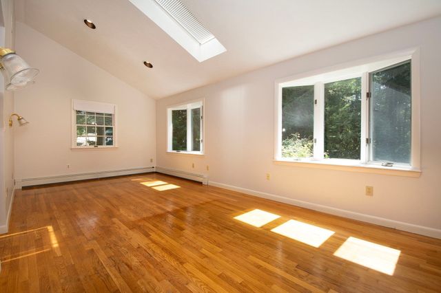 32 Hawthorne, Hanover, MA 02339