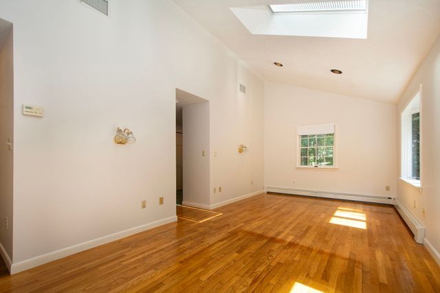 32 Hawthorne, Hanover, MA 02339