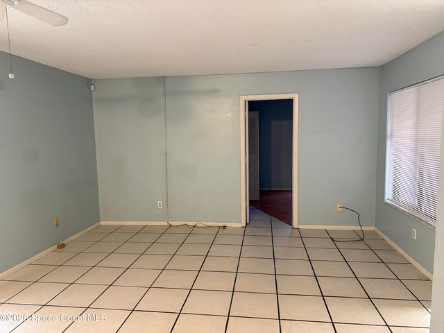 1461 Sheafe Avenue NE 106, Palm Bay, FL 32905