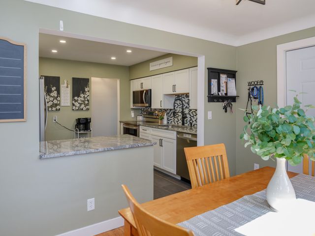 8123 Edmonds Street, Portage City, MI 49024