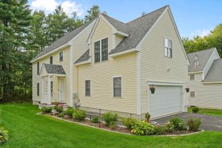 138 Barbara Lane, Hudson, NH 03051