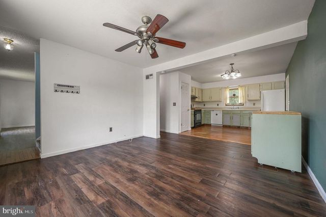 191 W COOK AVE, Smyrna, DE 19977