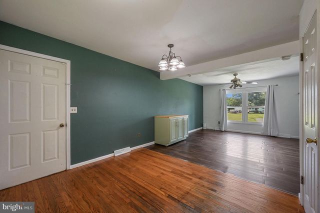 191 W COOK AVE, Smyrna, DE 19977
