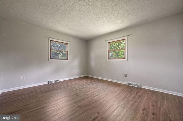 191 W COOK AVE, Smyrna, DE 19977