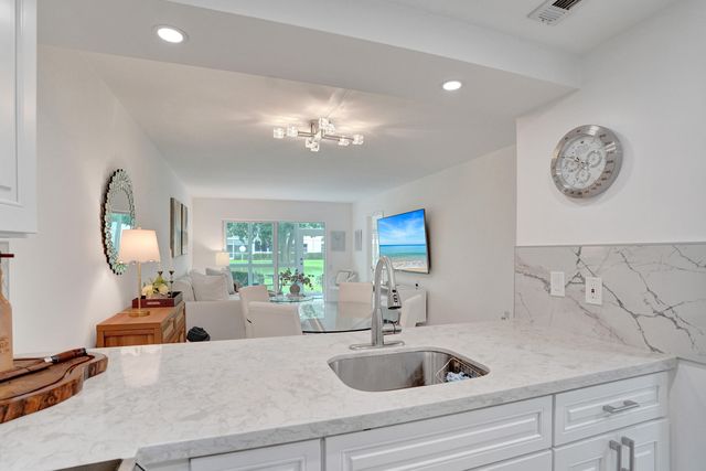 1211 BAHAMA Bend E1, Coconut Creek, FL 33066