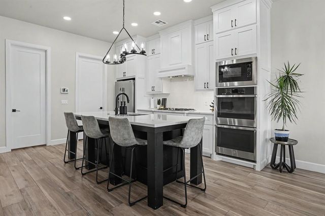 6208 NW 154th Terrace, Edmond, OK 73013