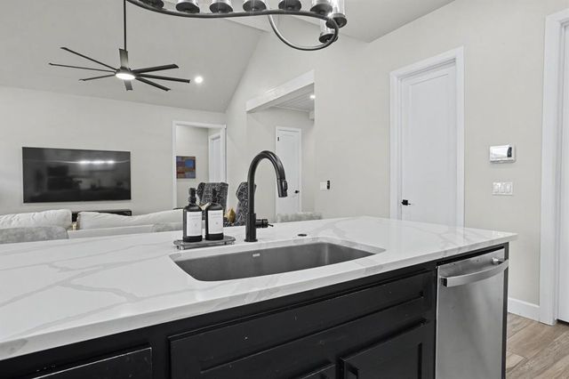 6208 NW 154th Terrace, Edmond, OK 73013