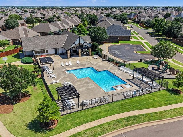 6208 NW 154th Terrace, Edmond, OK 73013