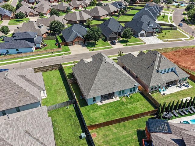 6208 NW 154th Terrace, Edmond, OK 73013