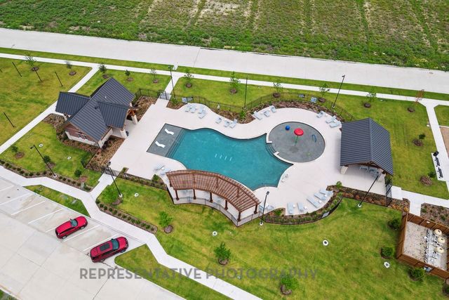 536 Lockhart Street, Waxahachie, TX 75165