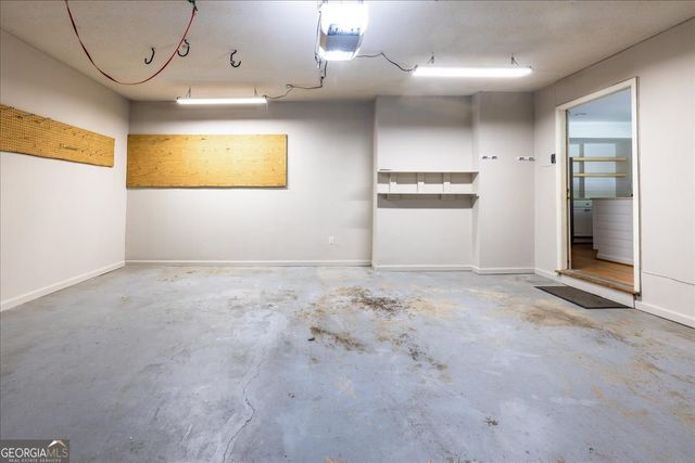 230 Halah Circle, Sandy Springs, GA 30328