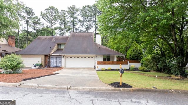 230 Halah Circle, Sandy Springs, GA 30328