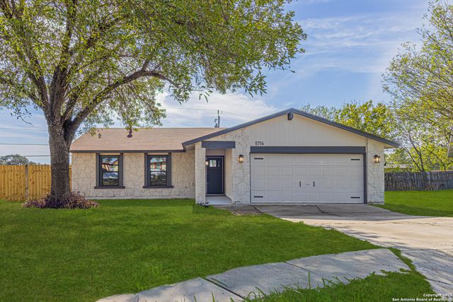 5714 Green Manor St, San Antonio, TX 78223