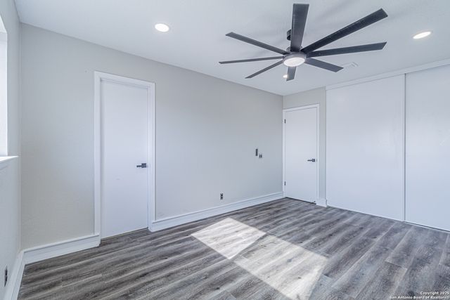 5714 Green Manor St, San Antonio, TX 78223