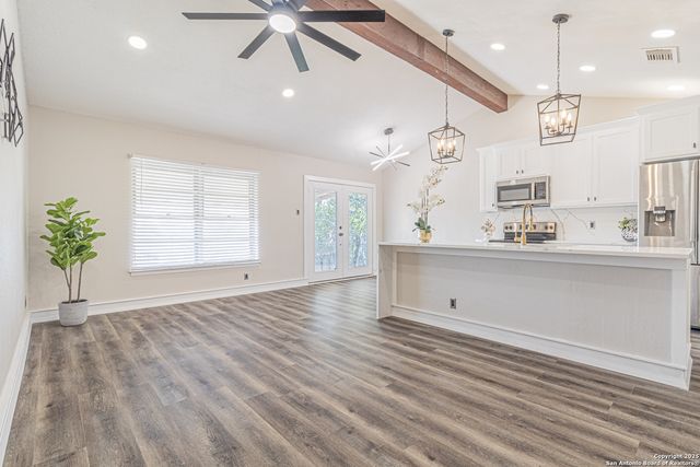 5714 Green Manor St, San Antonio, TX 78223