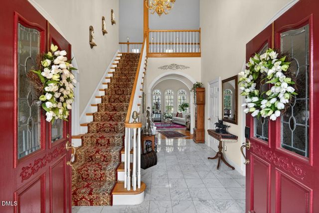 5 Moss Creek Court, Durham, NC 27712