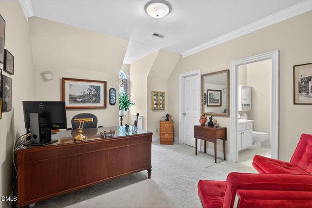 5 Moss Creek Court, Durham, NC 27712