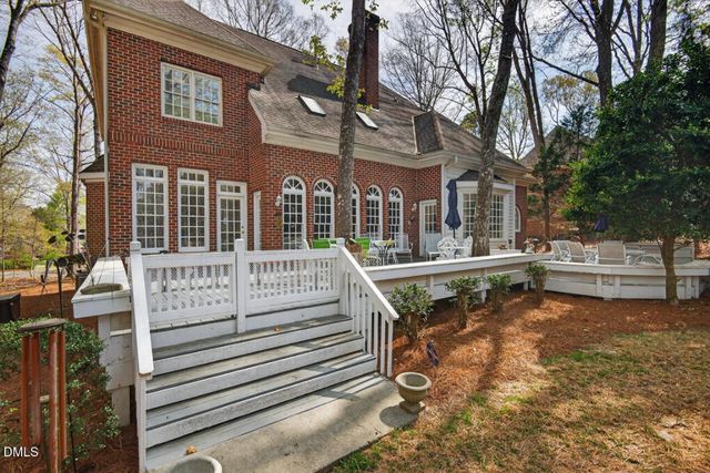 5 Moss Creek Court, Durham, NC 27712