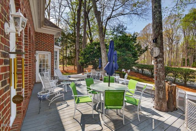 5 Moss Creek Court, Durham, NC 27712