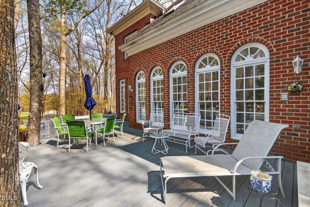 5 Moss Creek Court, Durham, NC 27712