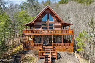 2971 Drue Fox Way, Sevierville, TN 37862