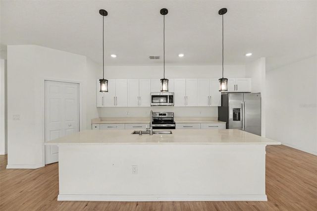 333 KRASSNER DRIVE NW, Palm Bay, FL 32907