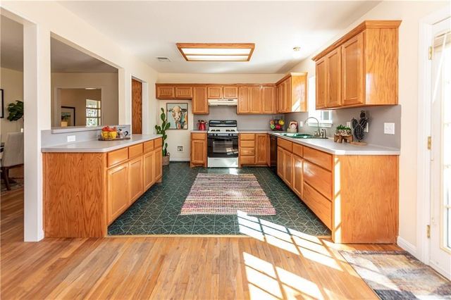 7305 Forest Wood RD, Austin, TX 78745