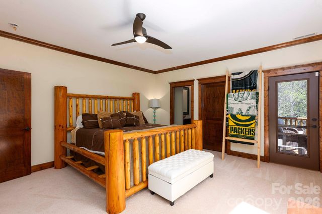 716 Peppervine Circle, Brevard, NC 28712