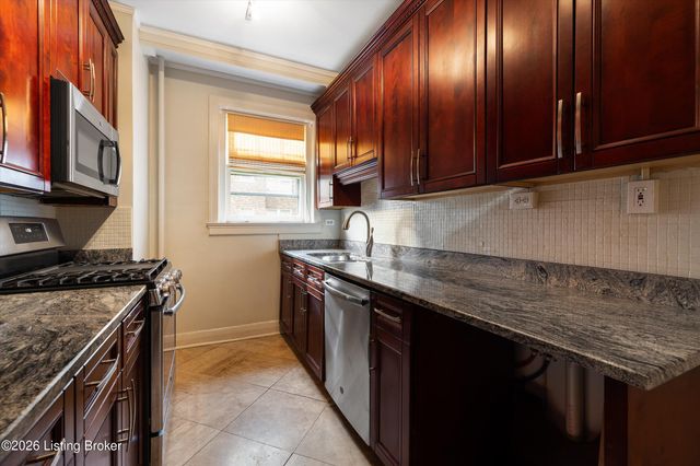 1412 Willow Ave APT 65, Louisville, KY 40204