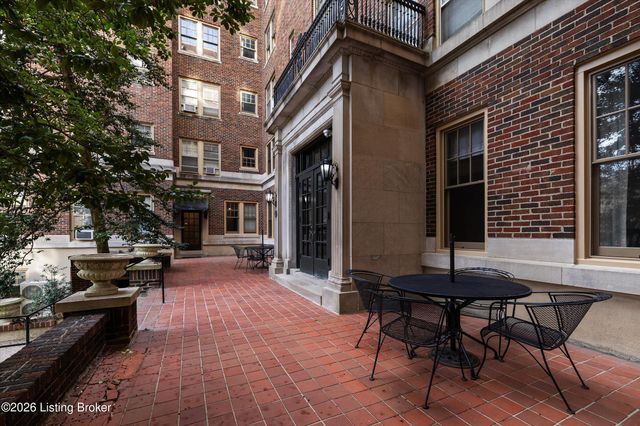 1412 Willow Ave APT 65, Louisville, KY 40204