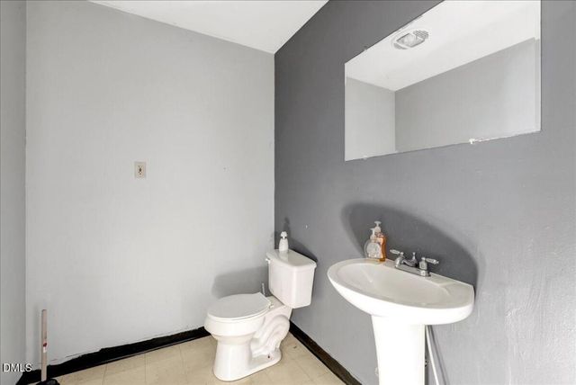 217 S Williams Street, Henderson, NC 27536