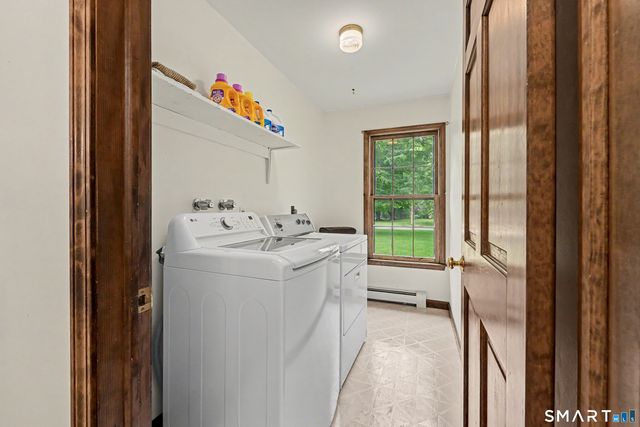 59 Friar Lane, Trumbull, CT 06611