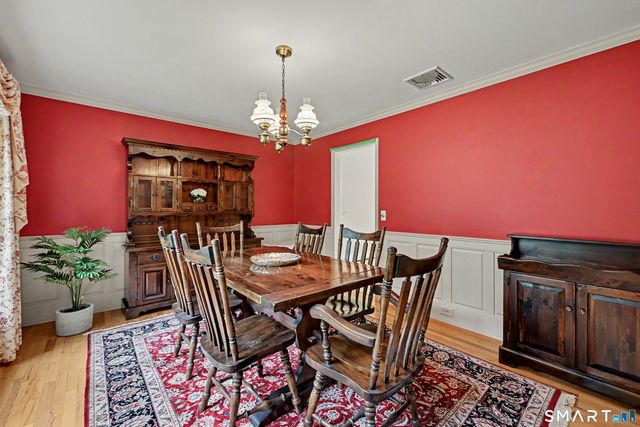 59 Friar Lane, Trumbull, CT 06611