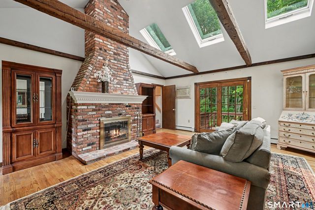 59 Friar Lane, Trumbull, CT 06611