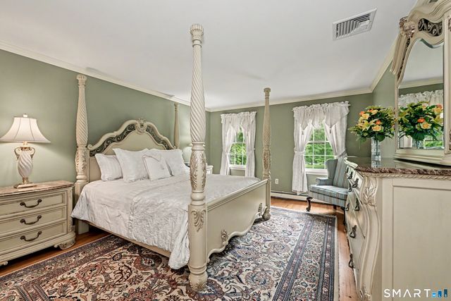 59 Friar Lane, Trumbull, CT 06611