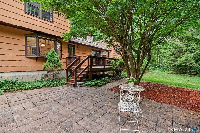 59 Friar Lane, Trumbull, CT 06611