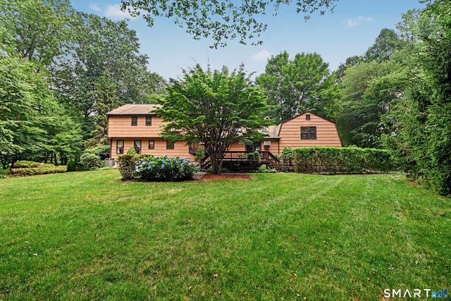 59 Friar Lane, Trumbull, CT 06611