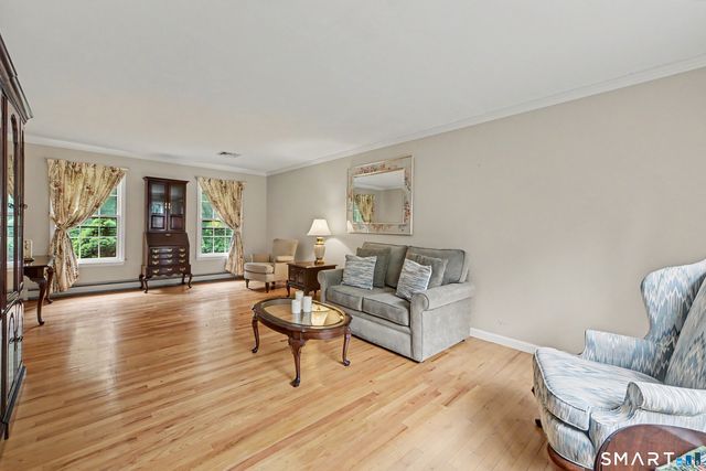59 Friar Lane, Trumbull, CT 06611