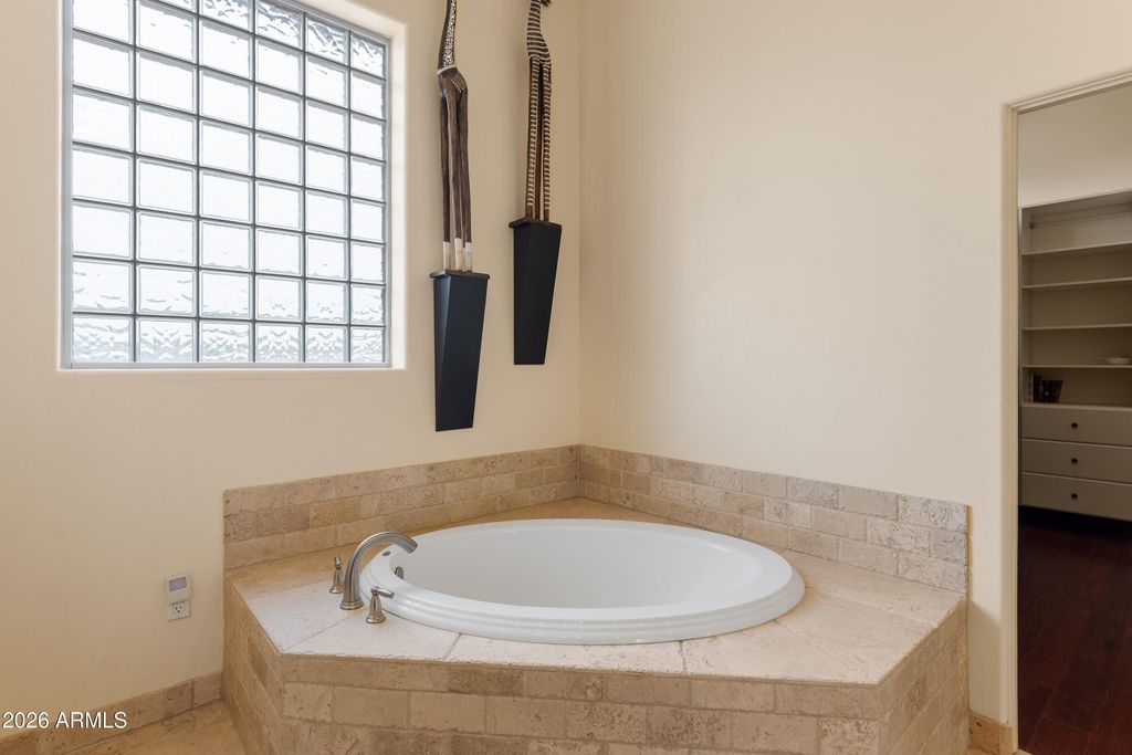 Image 37 of property listing at 29015 N 168th Street, Rio Verde, AZ 85263