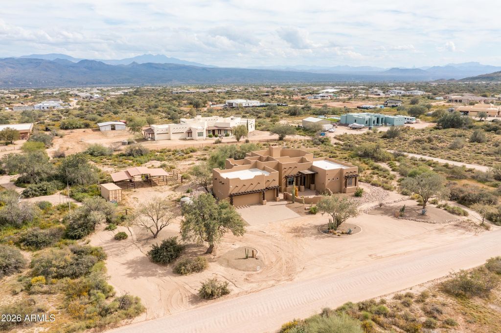 Image 61 of property listing at 29015 N 168th Street, Rio Verde, AZ 85263