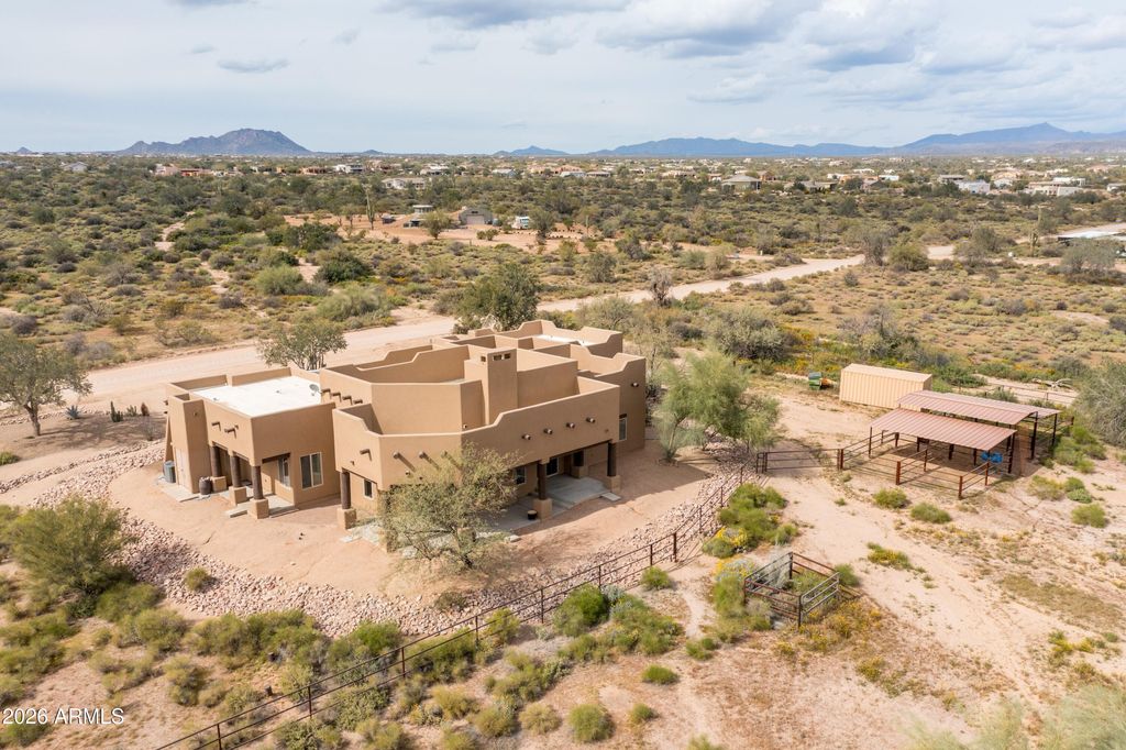 Image 63 of property listing at 29015 N 168th Street, Rio Verde, AZ 85263