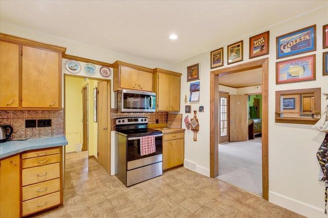 854 Highway 51, Stoughton, WI 53589