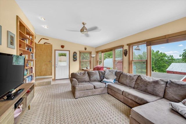 854 Highway 51, Stoughton, WI 53589