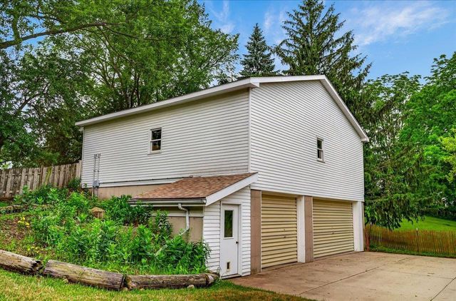 854 Highway 51, Stoughton, WI 53589