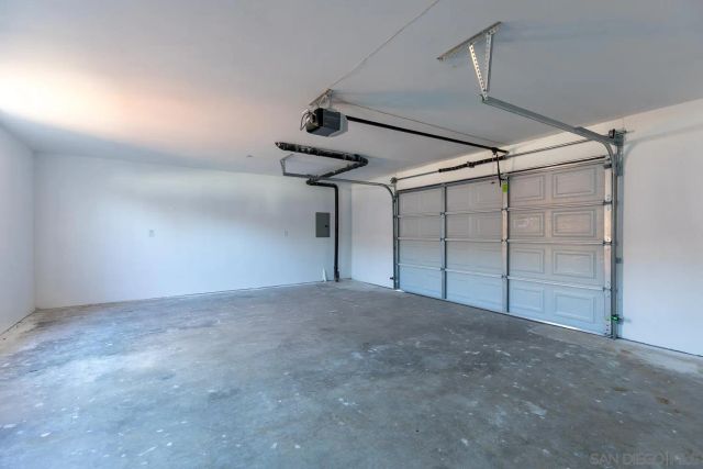 279 Coralwood Ct, Chula Vista, CA 91910