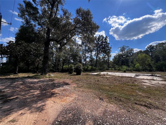 24450 Fm 2090 Rd, Splendora, TX 77372