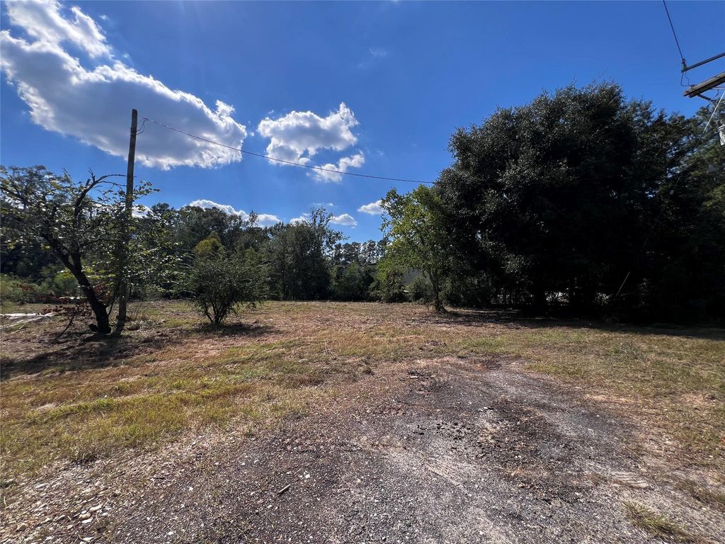 24450 Fm 2090 Rd, Splendora, TX 77372