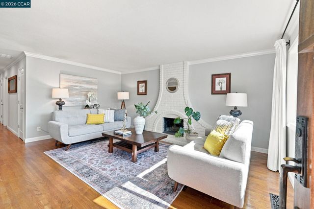 1445 Bassett Dr, Concord, CA 94521
